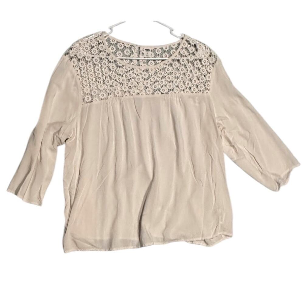 Old Navy White Flowy Lace Blouse